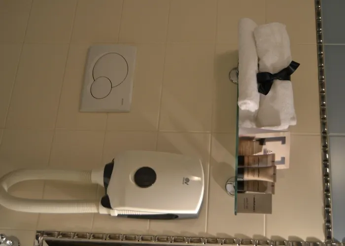 Al Pescatore & Restaurant 4*