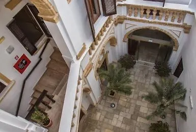 Готель Al Pescatore & Restaurant 4*