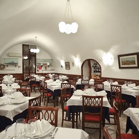 Al Pescatore & Restaurant Галліполі