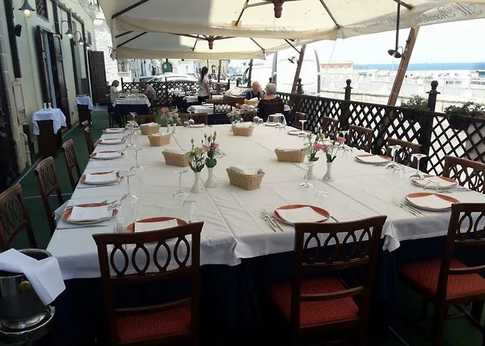Al Pescatore & Restaurant Hotel