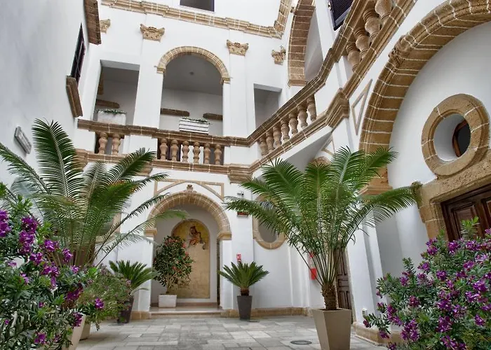 Al Pescatore & Restaurant 4*